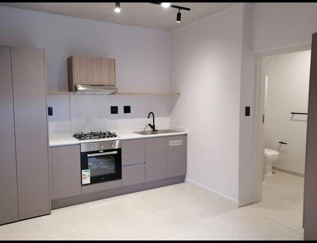 1 BEDROOM PROPERTY TO RENT IN WAVERLEY